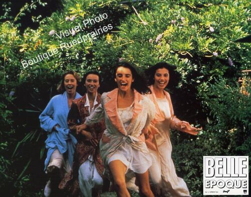 Belle Époque : Jeu De 8 Photos D'exploitation Cinématographique - Format 21x27,5 Cm - De Fernando Trueba Avec Michel Galabru, Fernando Fernán Gómez, Penélope Cruz, Miriam Diaz-Aroca -1993