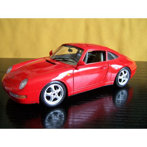 Porsche 911 Carrera 1993 - Echelle 1/18-Carrera