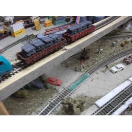 16 Paquets De Treillis De 20 M/M Sur 20 M/M En Ho + 2 Supports En Ho