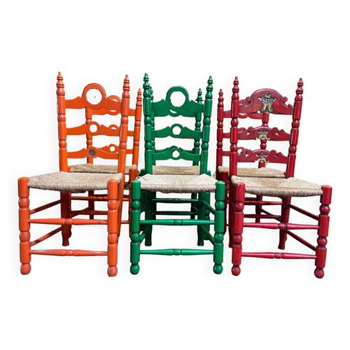 Suite De 6 Chaises Rustiques Pailles Et Peintes Multicolore