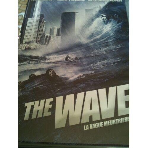 The Wave - La Vague Meurtrière