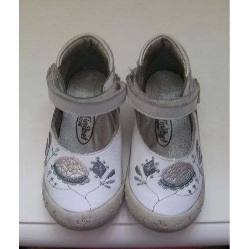 Ballerines Cuir Blanches Minibel - Taille 22