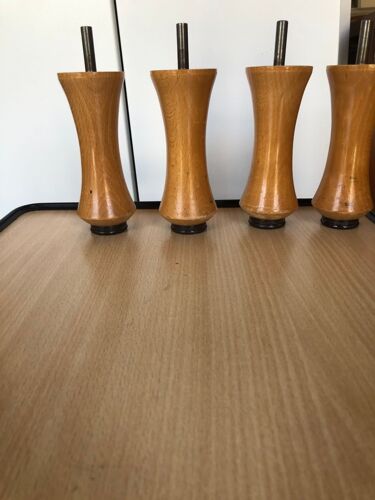 4 pieds de lit pour sommier en bois avec vis