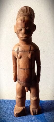 Statuette Mangbetu Nebeli