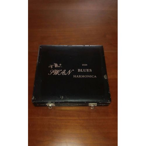 Coffret 12 Harmonica Swan Blues 1020
