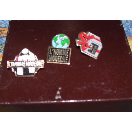 3 Pin's De L'homme Moderne