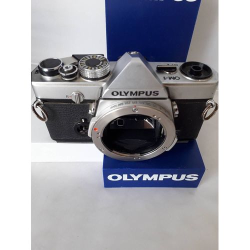 OLYMPUS OM-1 pour pieces ou a reparer