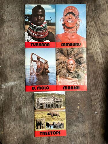 Lot De 5 Brochures (Anglais, Italien, Allemand) Culturelles Sur Le Kenya : Samburu, Turkana, Maasai, El Molo, Treetops