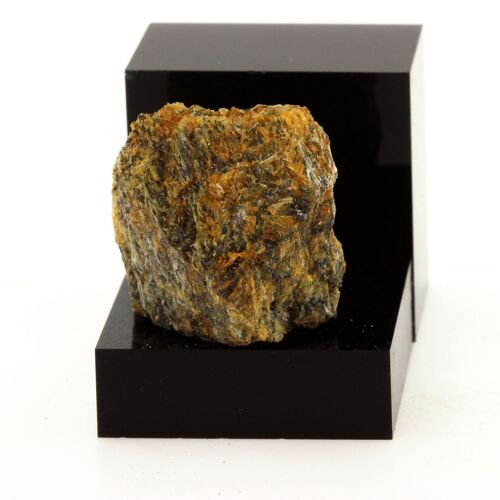 Cleophane. 41.9 Ct. Gouverneur, New York, Usa.