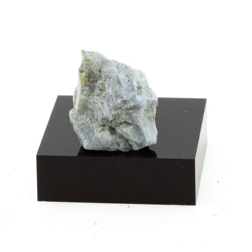 Diopside. 25.2 Ct. Grenville, Québec, Canada.