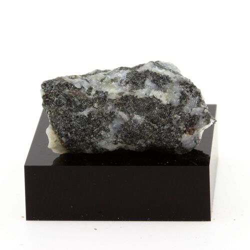Alaskite. 41.5 Cts. New Liskeard, Ontario, Canada.