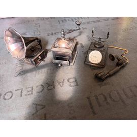 Lot Anciens Taille-Crayons À Thème