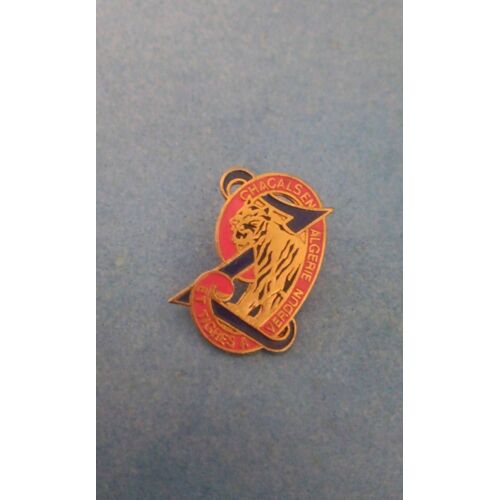 Pin's Militaire 9iem Régiment Zouave Chacals En Algérie Et Tigres Verdun Ref 323b