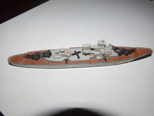 Miniature Bateau De Guerre Sur Roulettes 1976 Lesney Matchbox Seakings K 303 Battleship-Matchbox