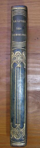 Le Livre Des Communes Ou Le Presbytere, L'ecole Et La Mairie
