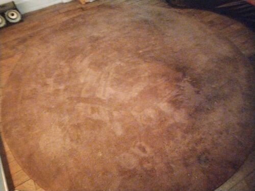 Grand Tapis Rond En Laine Marron Bon État