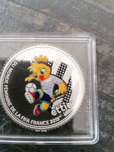 Frappe En Argent Massif Coupe Du Monde Féminine De La Fifa, France 2019