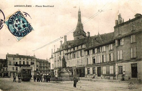Carte Postale Ancienne, France, Charente ( 16 ), Angoulème, Place Bouillaud, Tramway