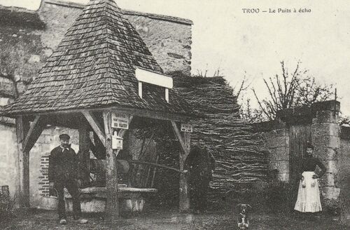 Troo Puits À Écho