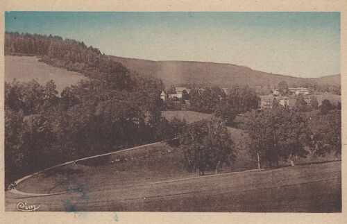 Chénelette (Rhône) Alt. 800 M. Château Du Comte De Chénelette Et Grande-Allée