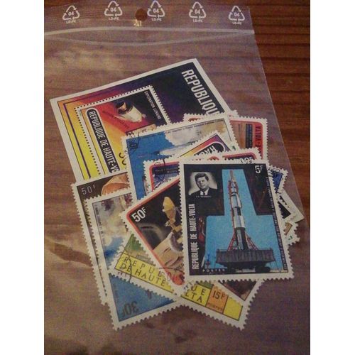 Lot De 13 Timbres Haute Volta