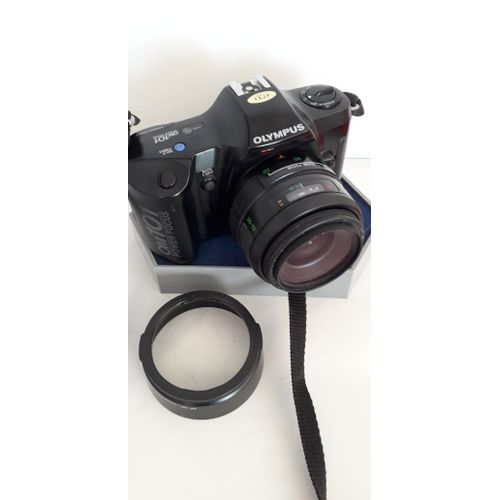 OLYMPUS OM101 avec ZOOM ZUIKO AF 35-70 3.5-4.5