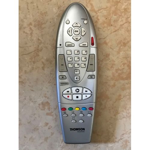Télécommande d origine thomson ROC2OK