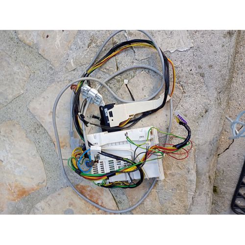 Alilmentation éléctrique Lave linge Faure 91457987001 / Modèle FWH6125P Référence pièce 1327313209