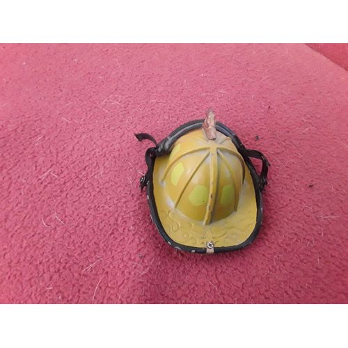Miniature De Casque De Pompiers