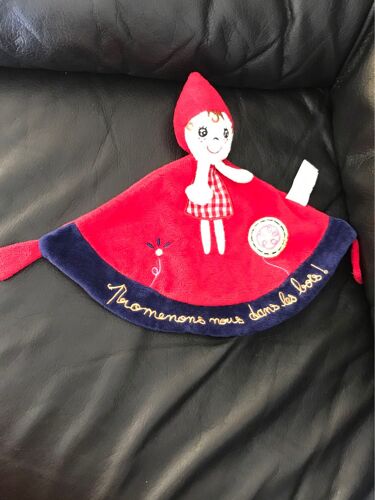 Doudou Pikpik  Pik Pik Petit Chaperon Rouge Plat Promenons Nous Dans Les Bois