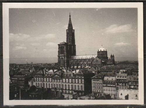 Mini Photographie Ancienne Strasbourg, Début 50. Cathédrale. Dimension 9cm X 6,7cm