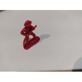Figurine Petit Pompier Rouge
