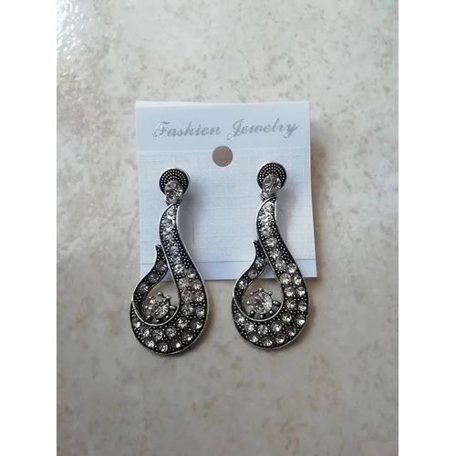 Idée Cadeau / Paire De Boucles D Oreilles Pendantes