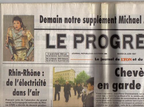 Le Progrès Michael Jackson En Concert 24 Juin 1997