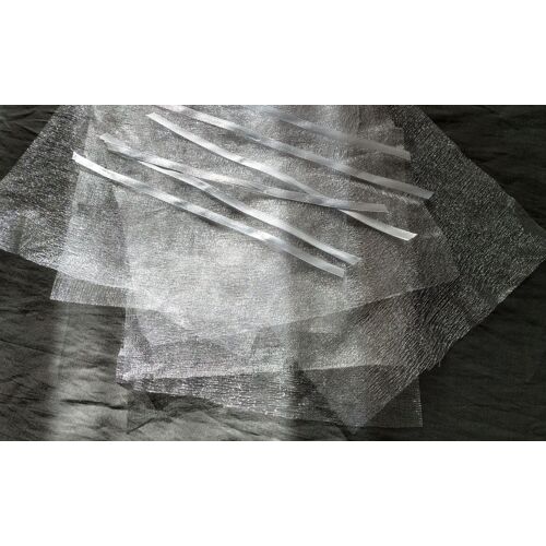 Coupon D'organza Et Ruban Gris