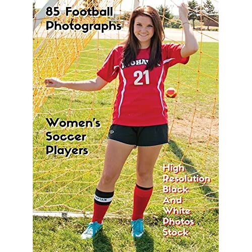 85 Football Photographs - Women's Soccer Players - High Resolution Black And White Photos Stock: Women's Soccer Players - Sport Art Images - Hd Backgr