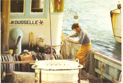Remaillage Des Filets. Lesconil (29)