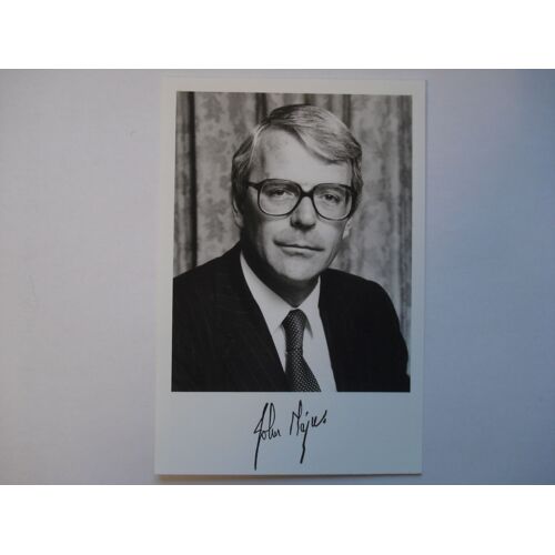 Photographie Autographiée De John Major