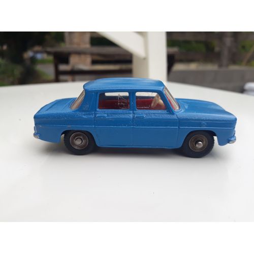 Renault R8-Dinky Toys