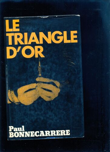 Le Triangle D'or, Roman