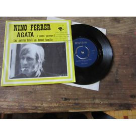 Agata ( Spaans Gezongen ::: Les Petites Filles De Bonne Famille