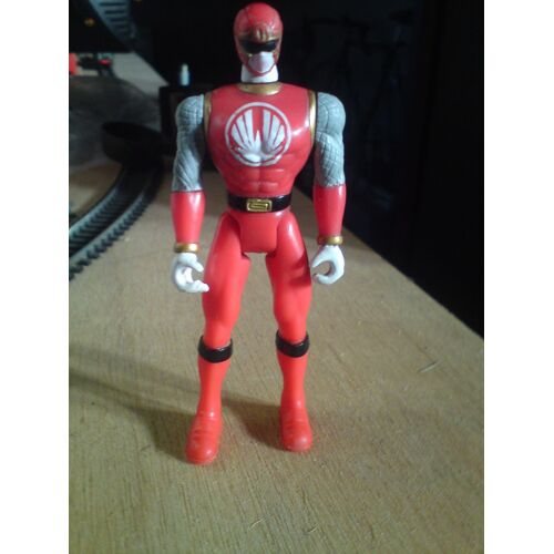 Power Ranger Rouge