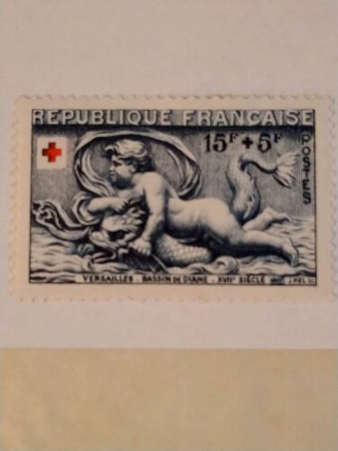 Timbre France 938 Neuf Croix-Rouge Motifs Du Bassin De Diane Versailles 15+5f 1952