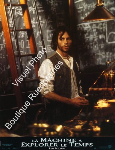 La Machine À Explorer Le Temps, Time Machine - The Time Machine: Jeu De Photos D'exploitation Cinématographique -Format 21x27,5 Cm- De Simon Wells & Gore Verbinski Avec Guy Pearce, Samantha Mumba 2002