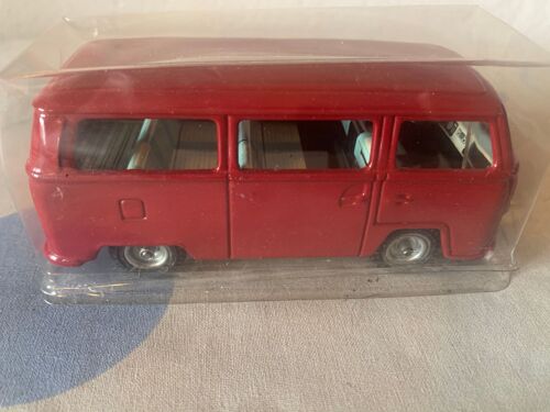 Combi Vw Cko Rouge Dans Son Emballage-Cko
