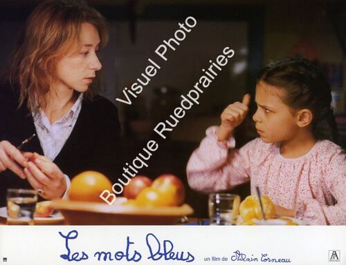 Les Mots Bleus : Jeu De Photos D'exploitation Cinématographique - Format 21x27,5 Cm - De Alain Corneau Avec Sylvie Testud, Sergi López, Camille Gauthier, Mar Sodupe - 2004