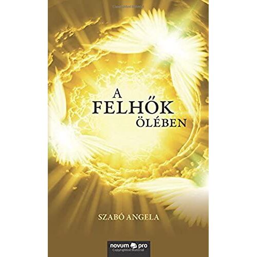 A Felhõk Ölében