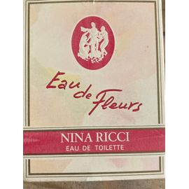 Eau De Fleurs De Nina Ricci 