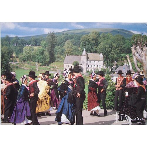 Folklore Auvergne Cantal Groupe "La Sagraniére"