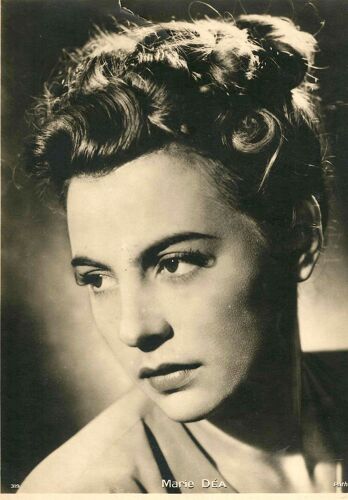 Portrait De Marie Déa